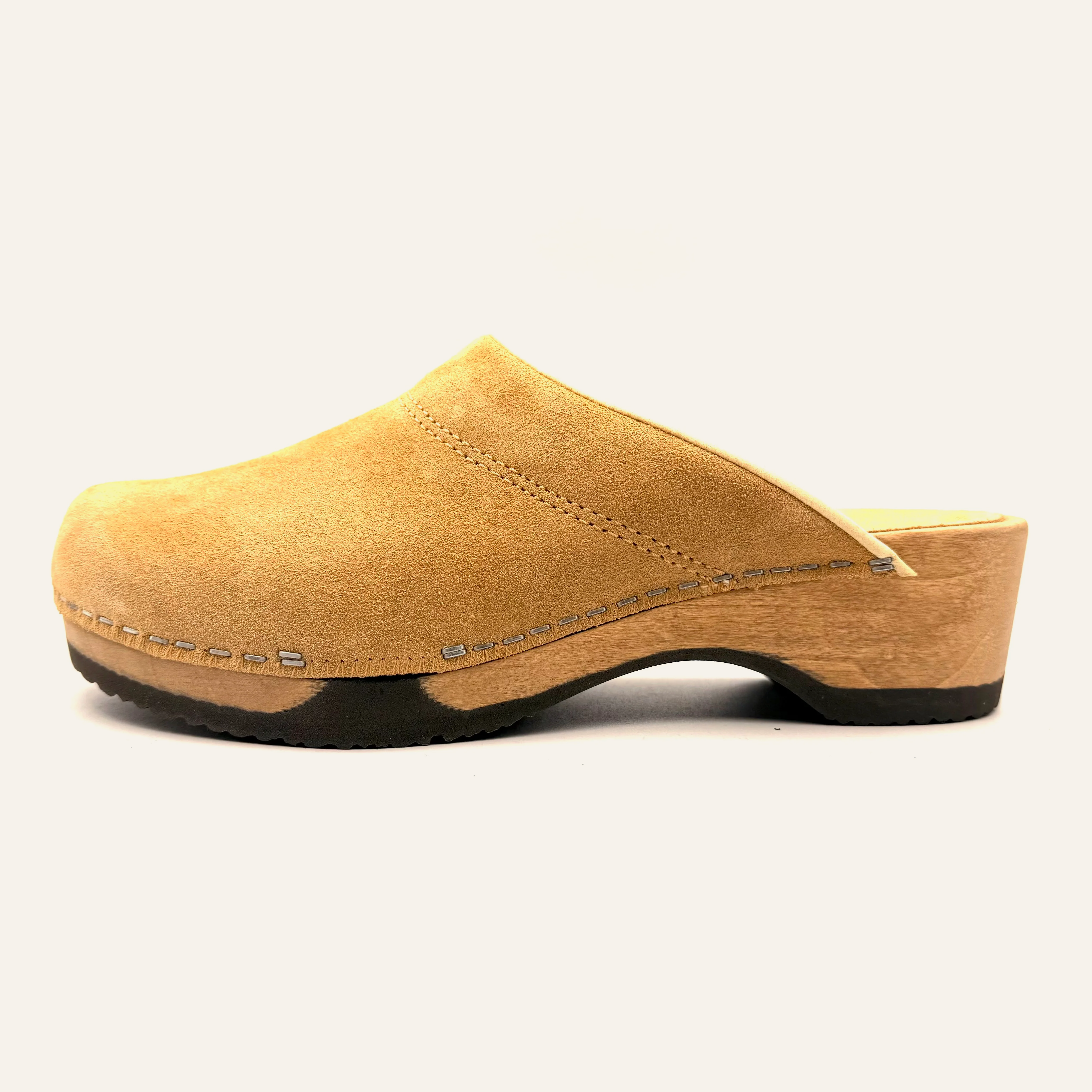 Embla | Dune Suede