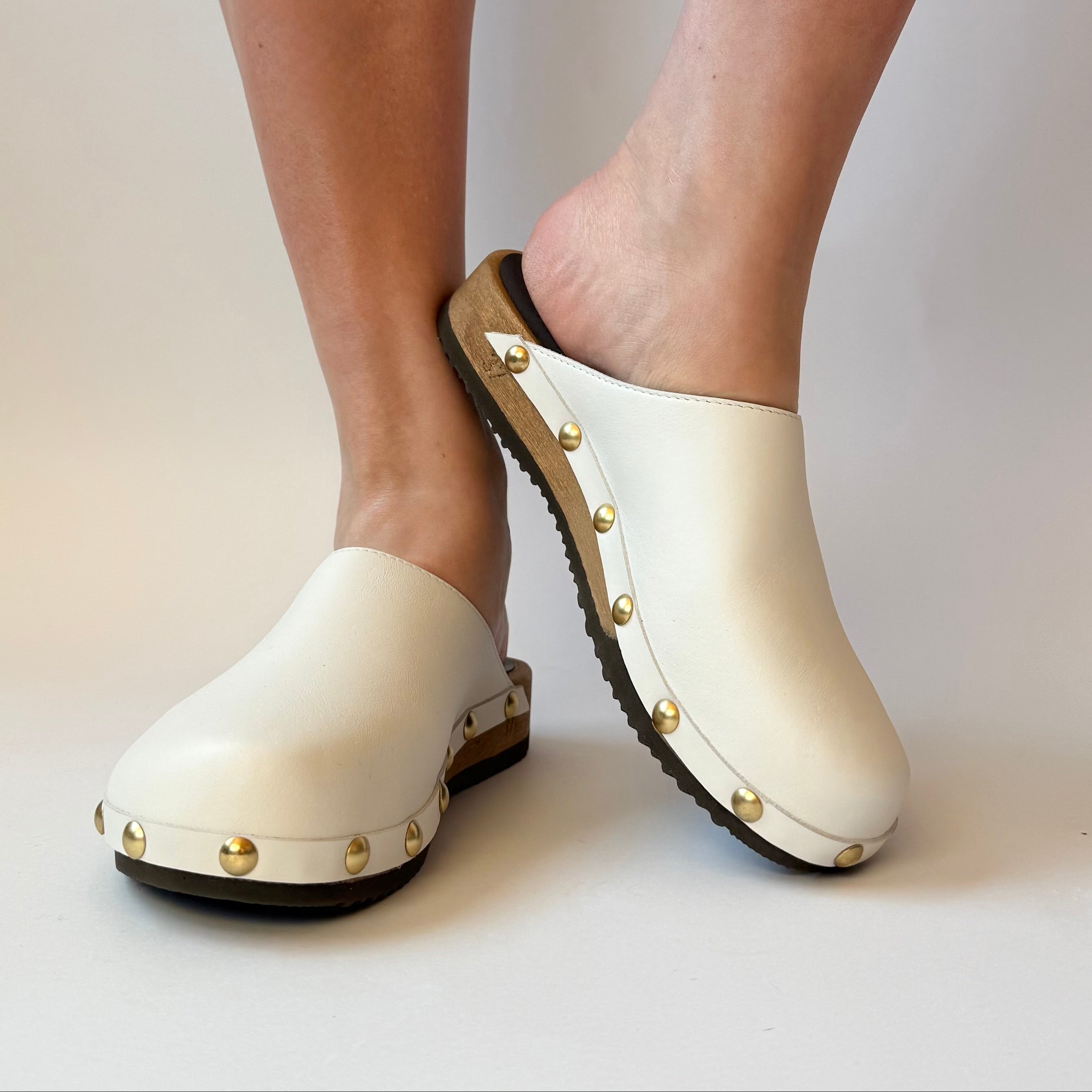 Ella I White Leather Studs