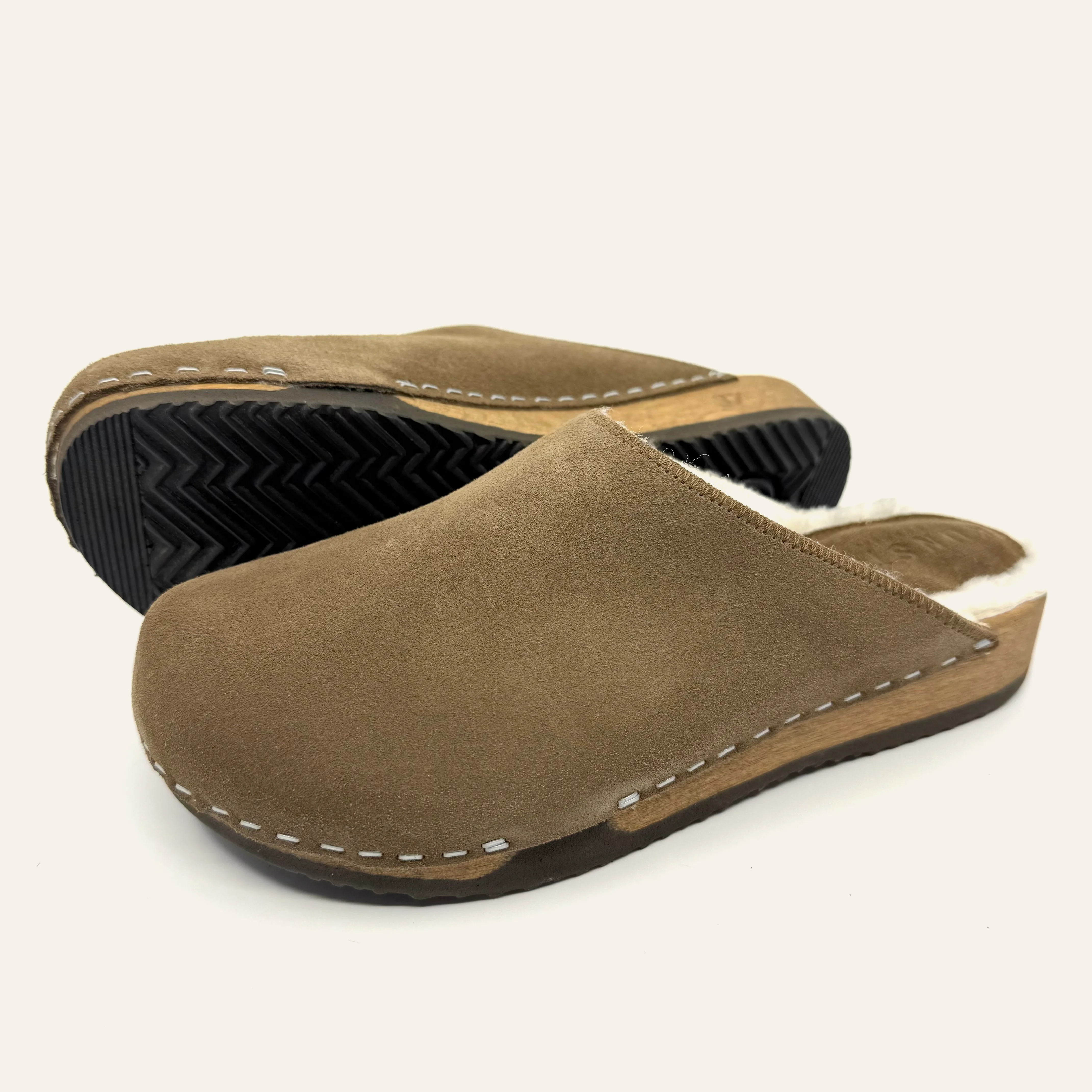 Ella | Umber Suede x Pure Lambswool