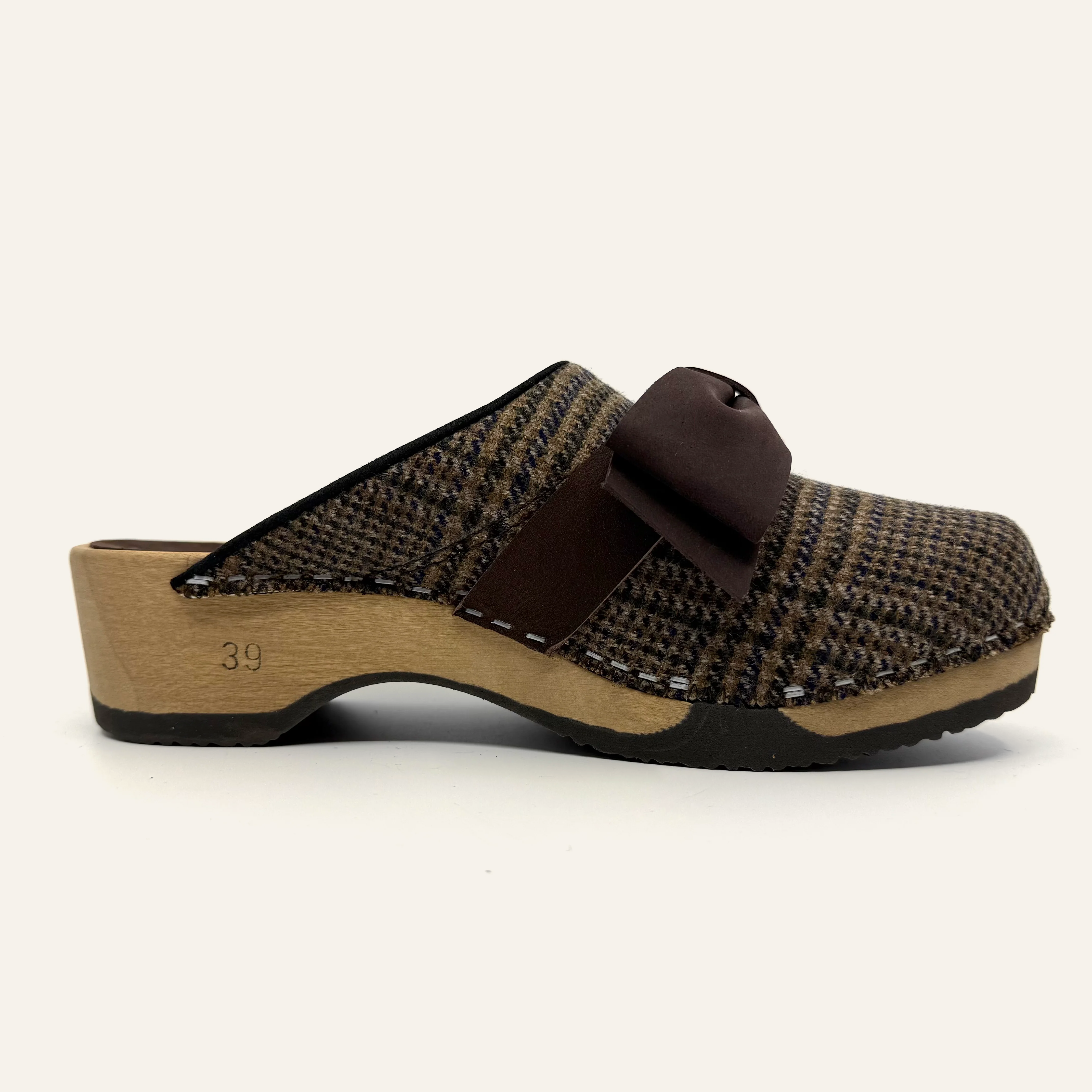 Embla Bow | Harris Tweed & Bow