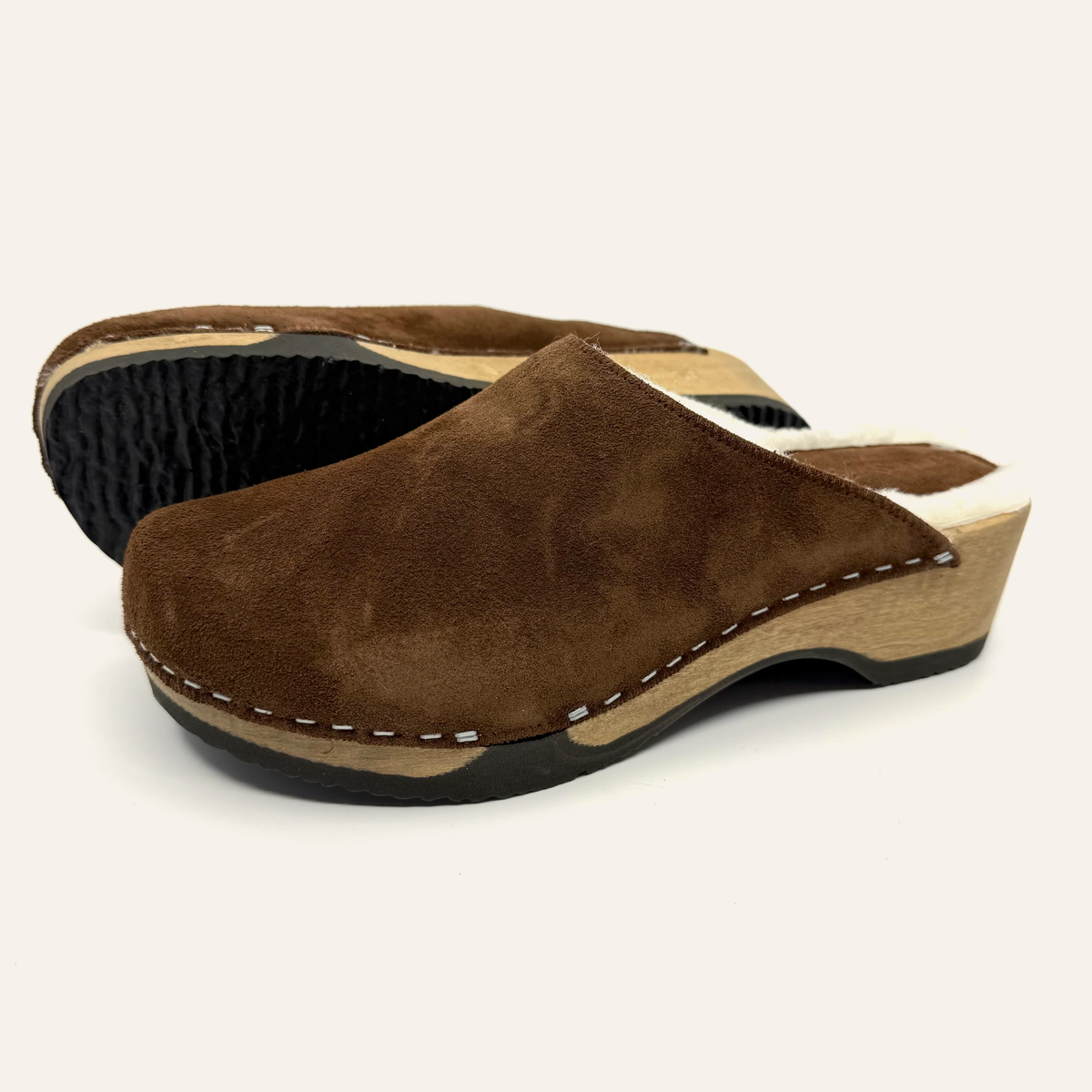 Embla | Chocolate Suede x Pure Lambswool