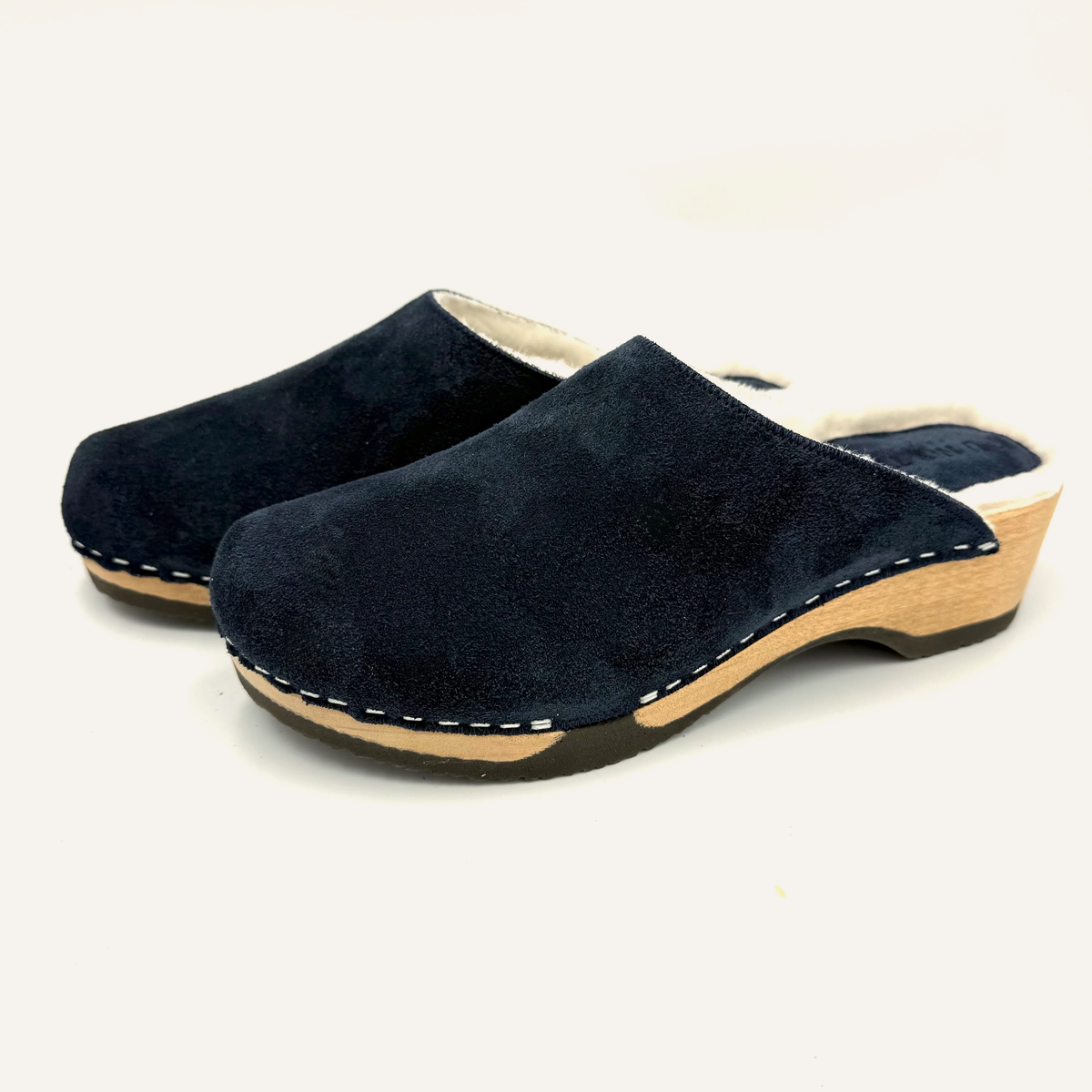 Embla | Midnight Navy Suede x Pure Lambswool