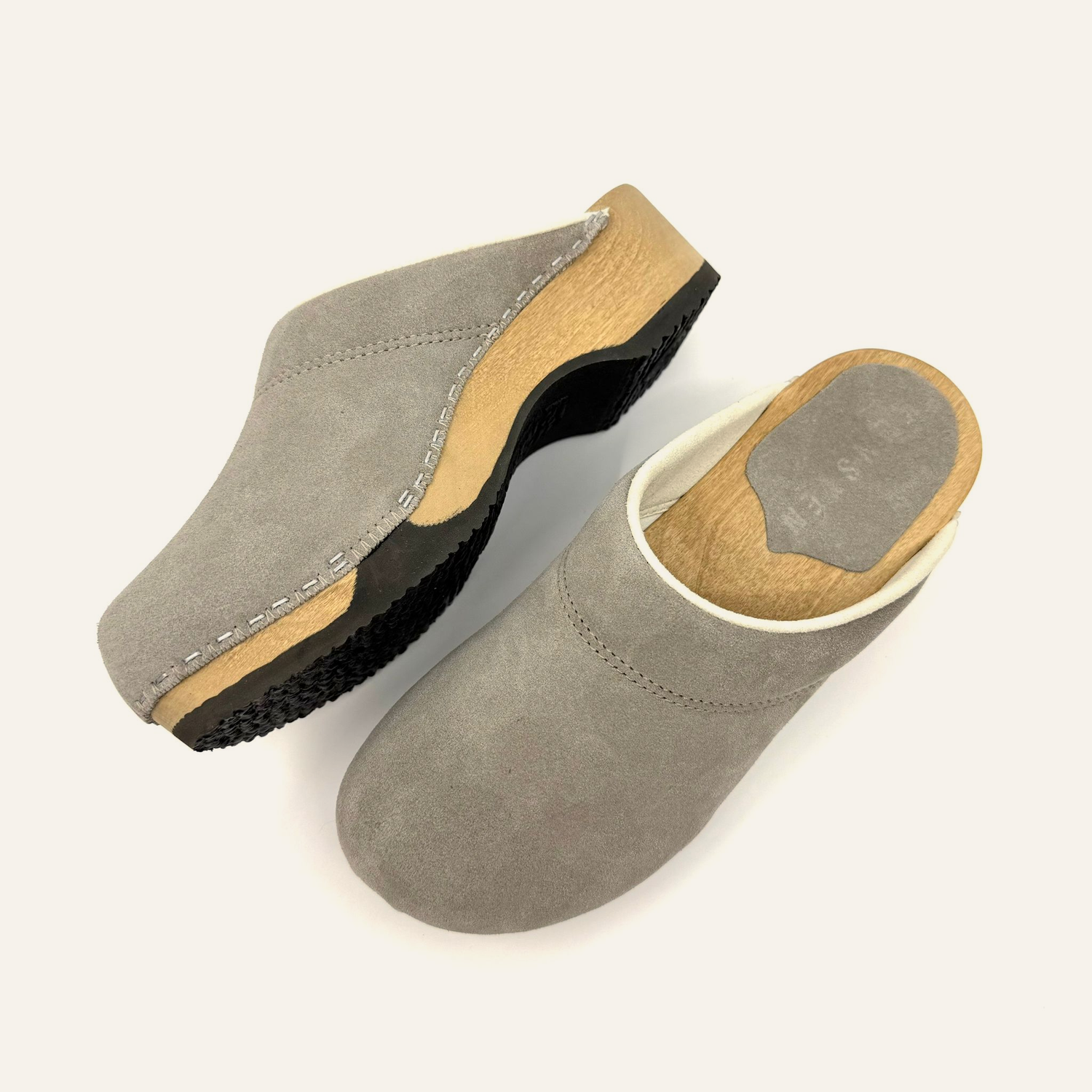 Embla | Miststone Suede