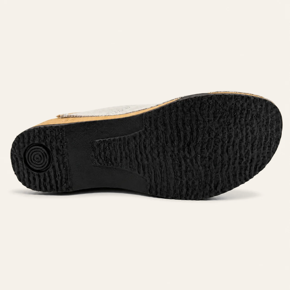Embla | Off White Suede