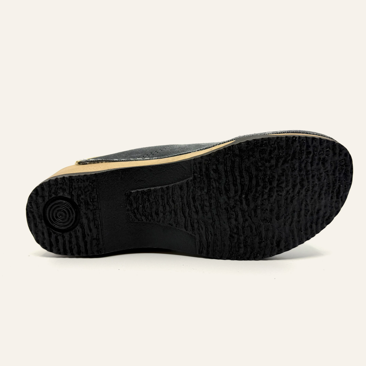 Embla | Stormveil Suede