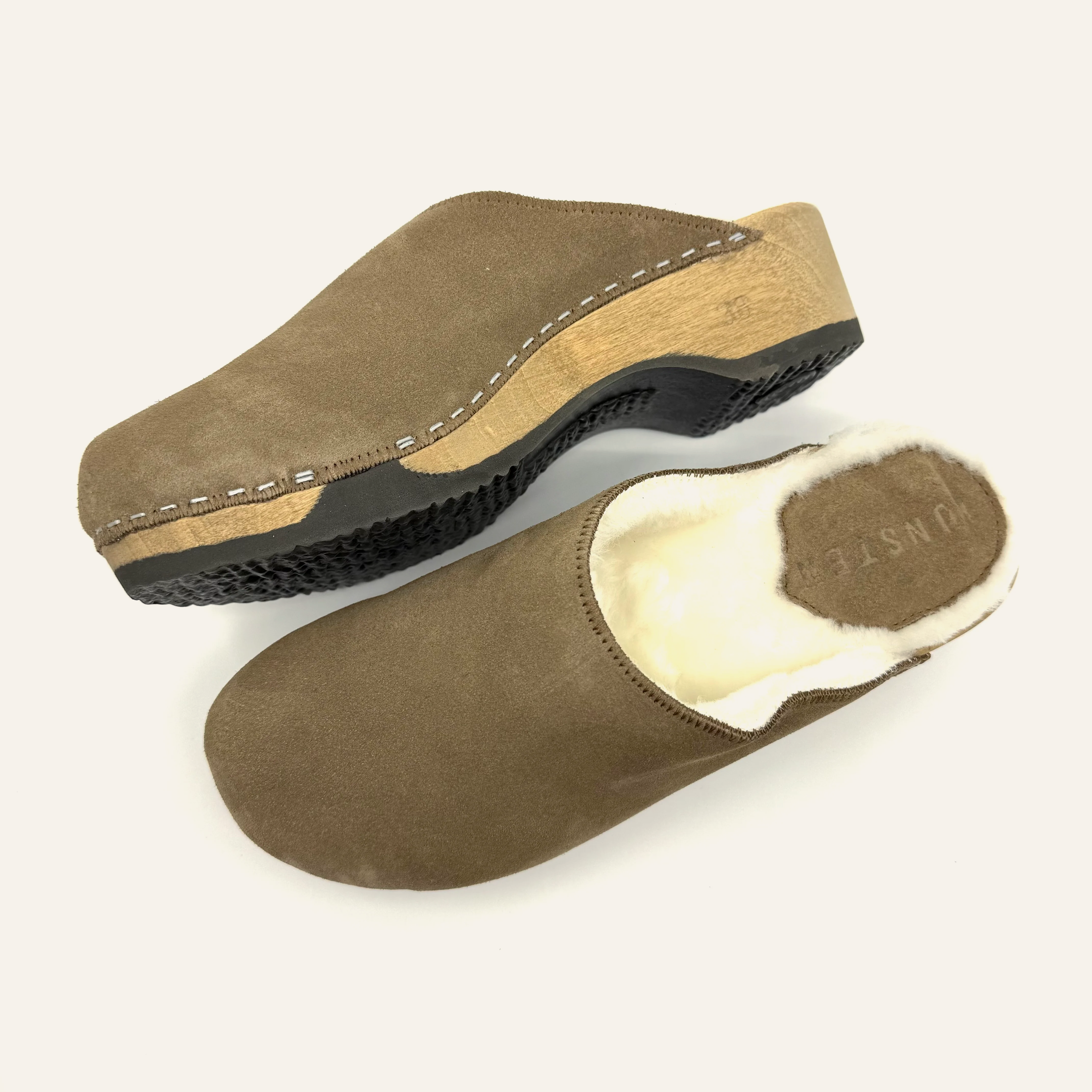 Embla | Umber Suede x Pure Lambswool