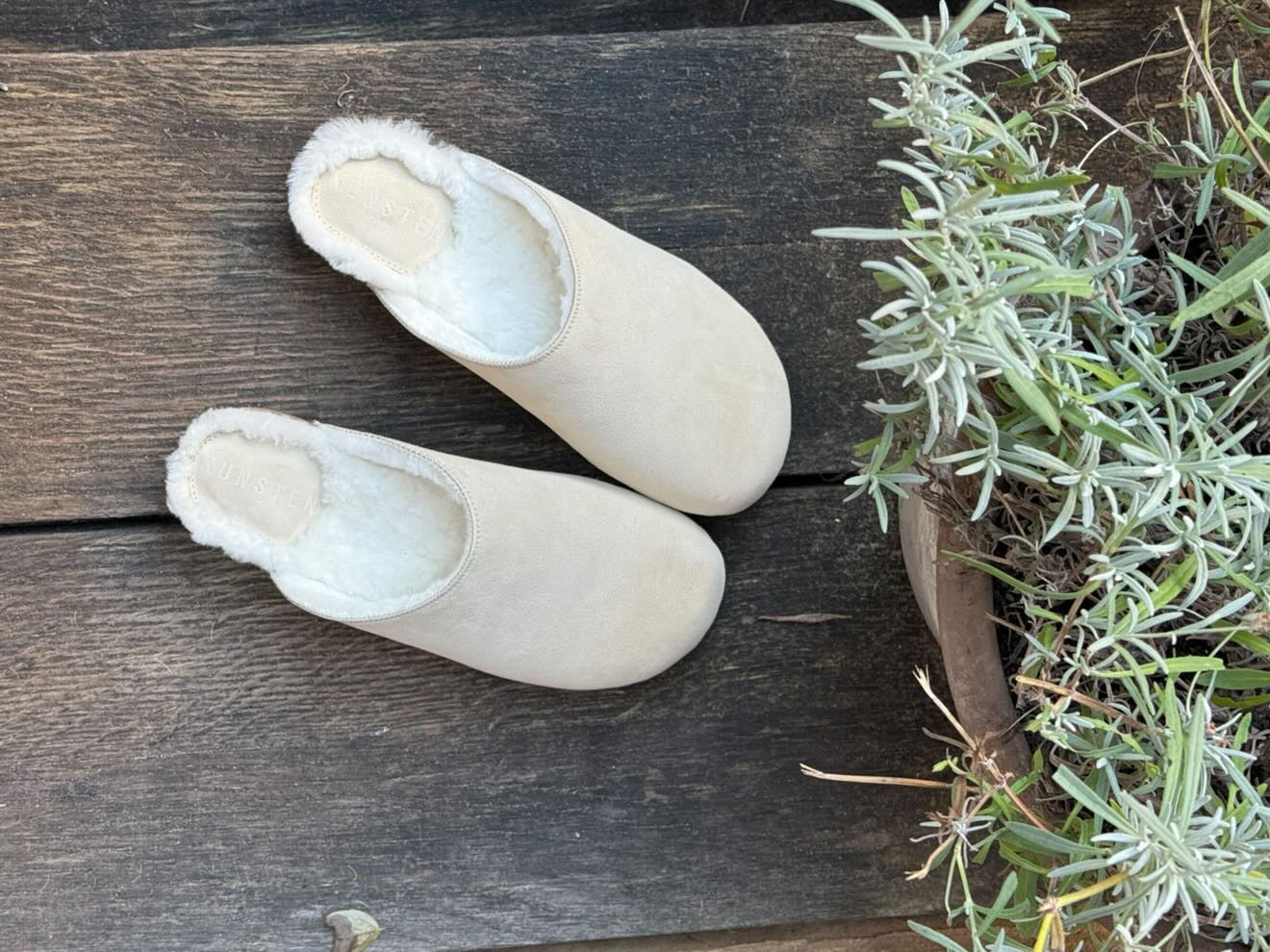 Ella I Beige Suede x Pure Lambswool