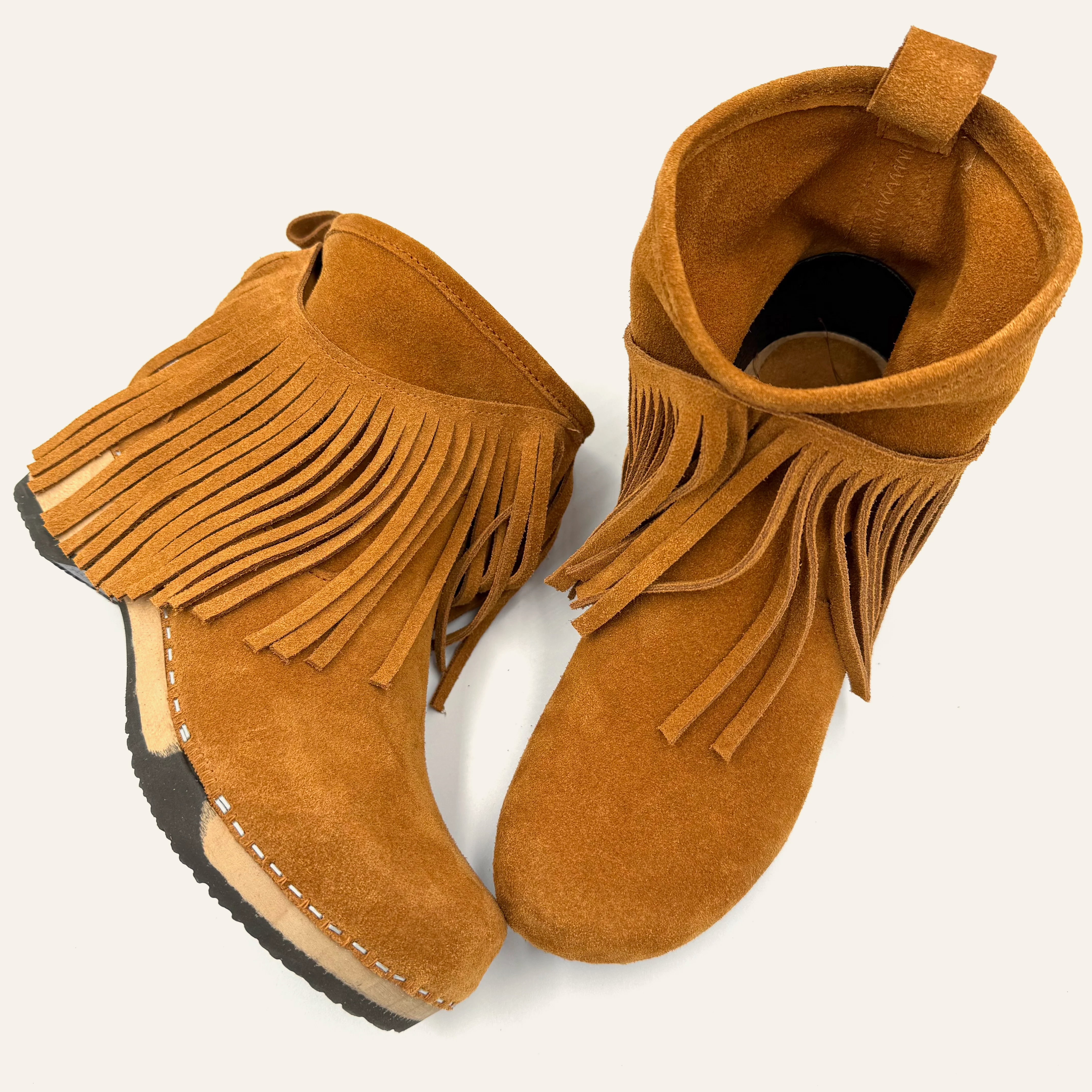 Holly | Havtora Suede Fringes