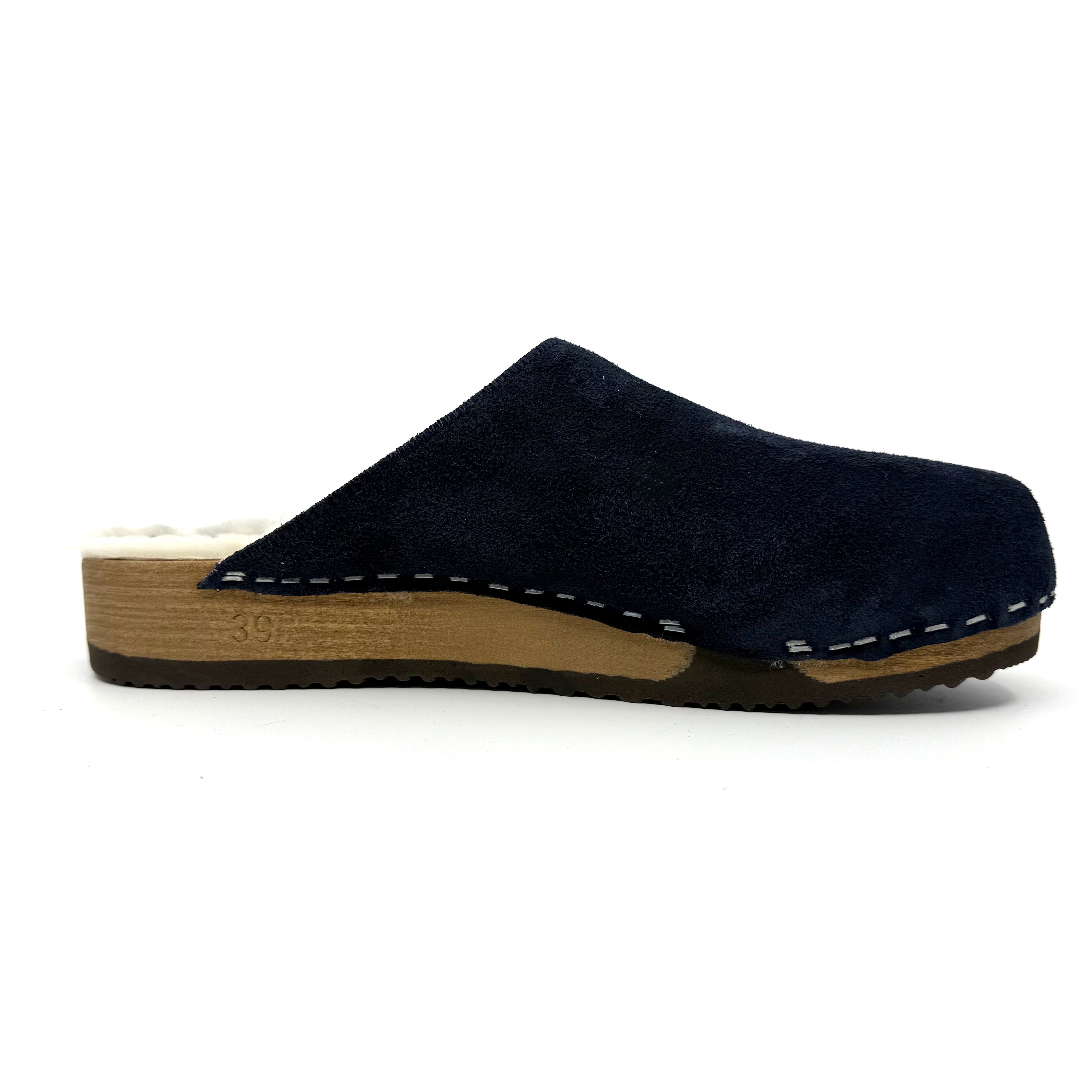 Ella I Midnight Navy Suede x White Lambswool Shearling