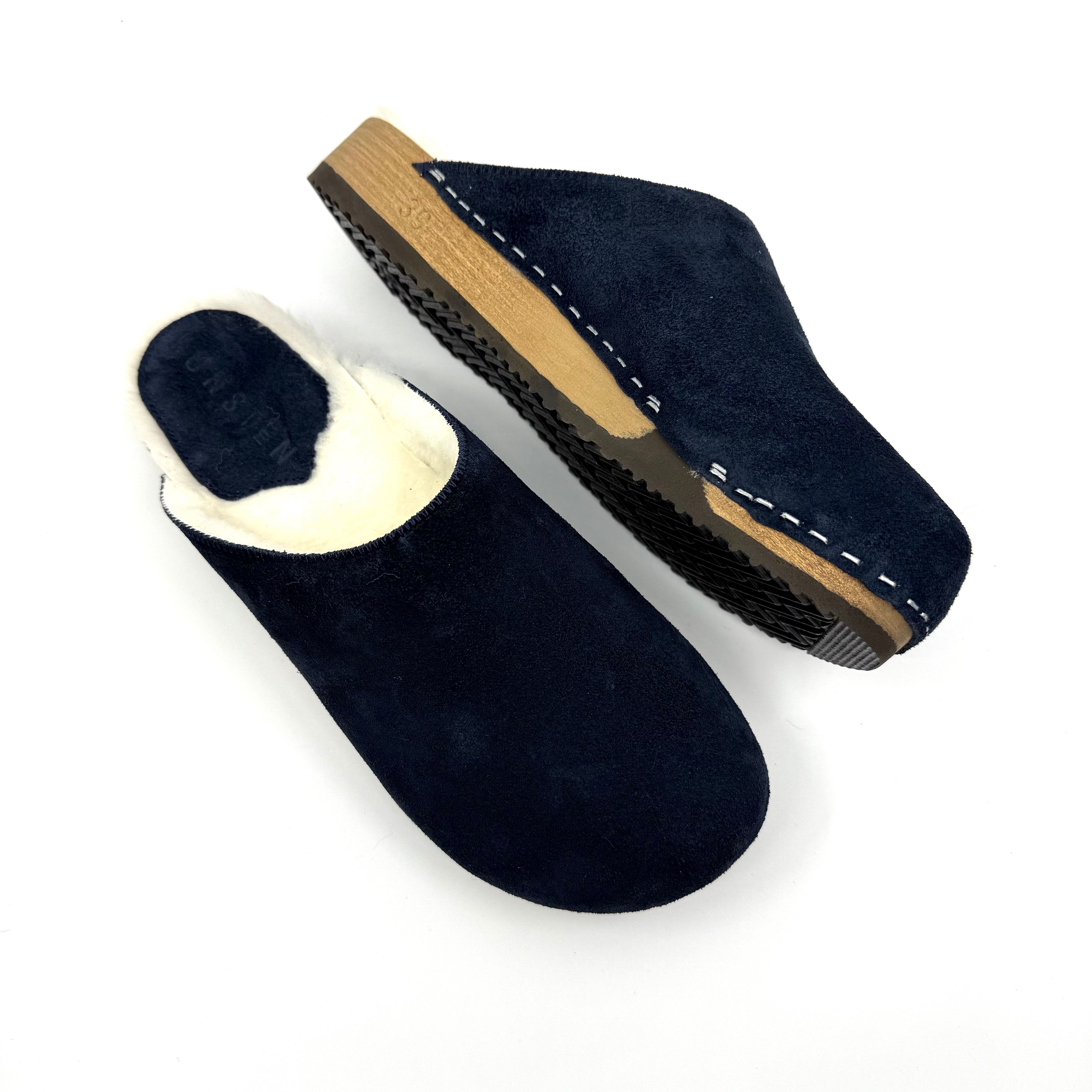 Ella I Midnight Navy Suede x White Lambswool Shearling