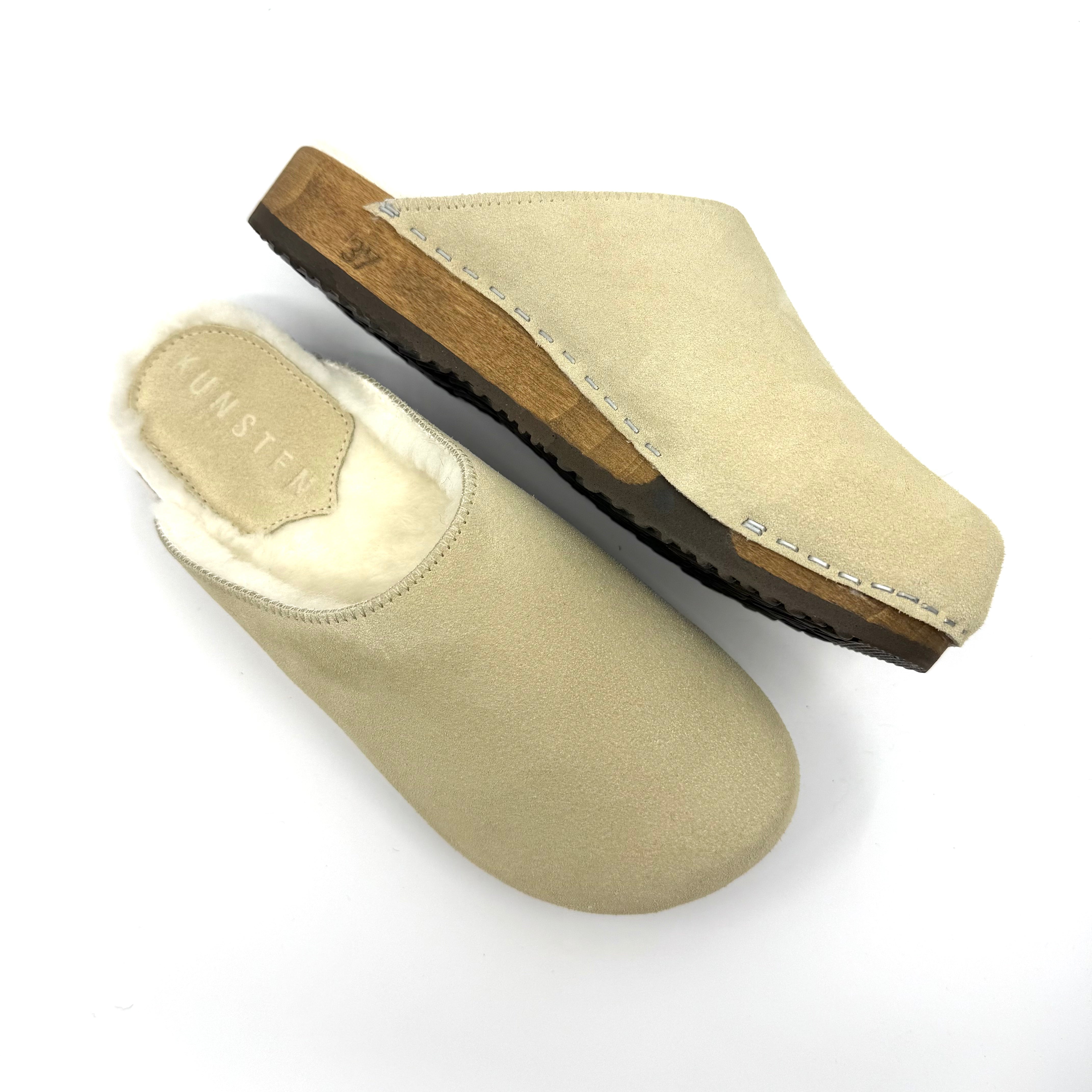 Ella I Beige Suede x White Lambswool Shearling