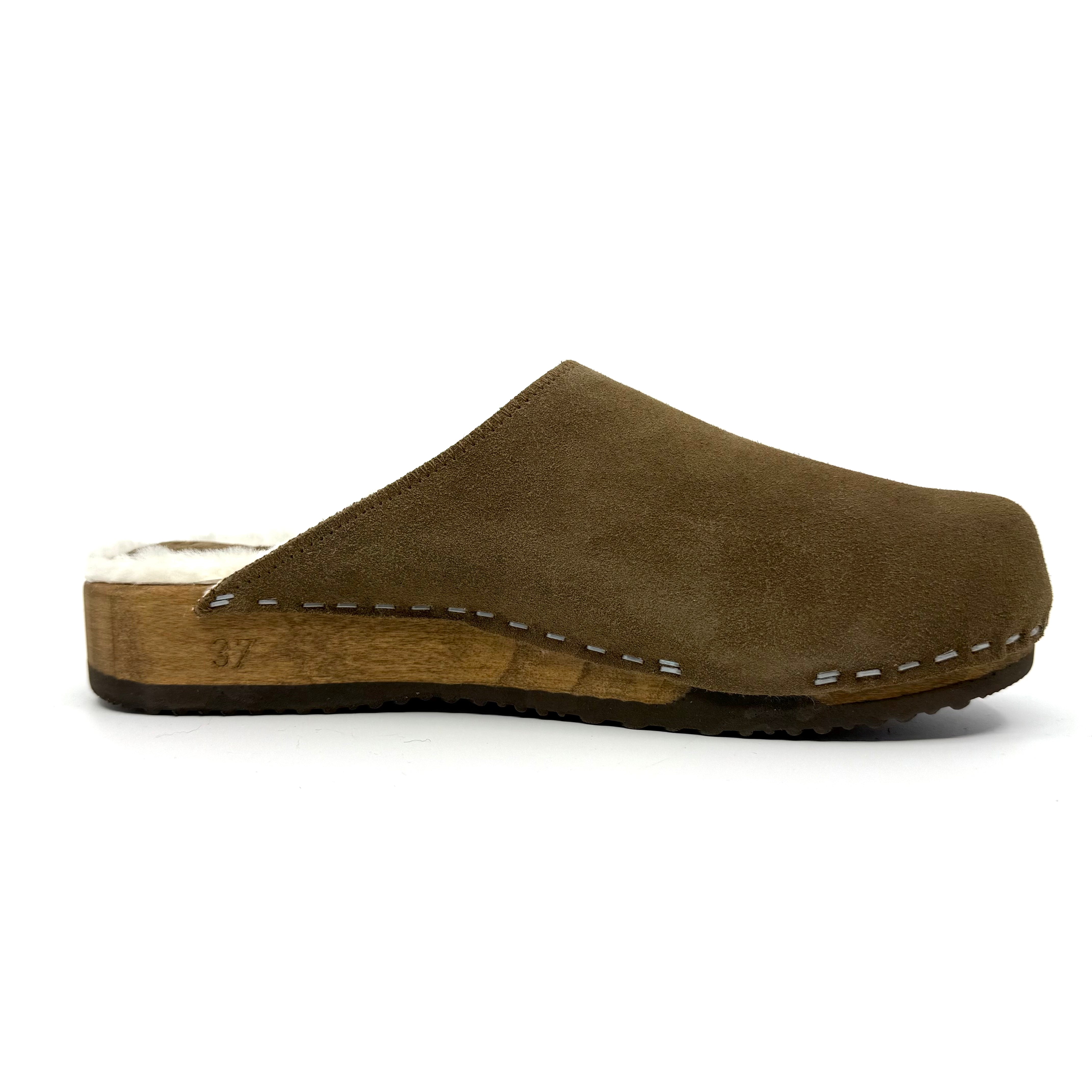 Ella I Umber Suede x White Lambswool Shearling