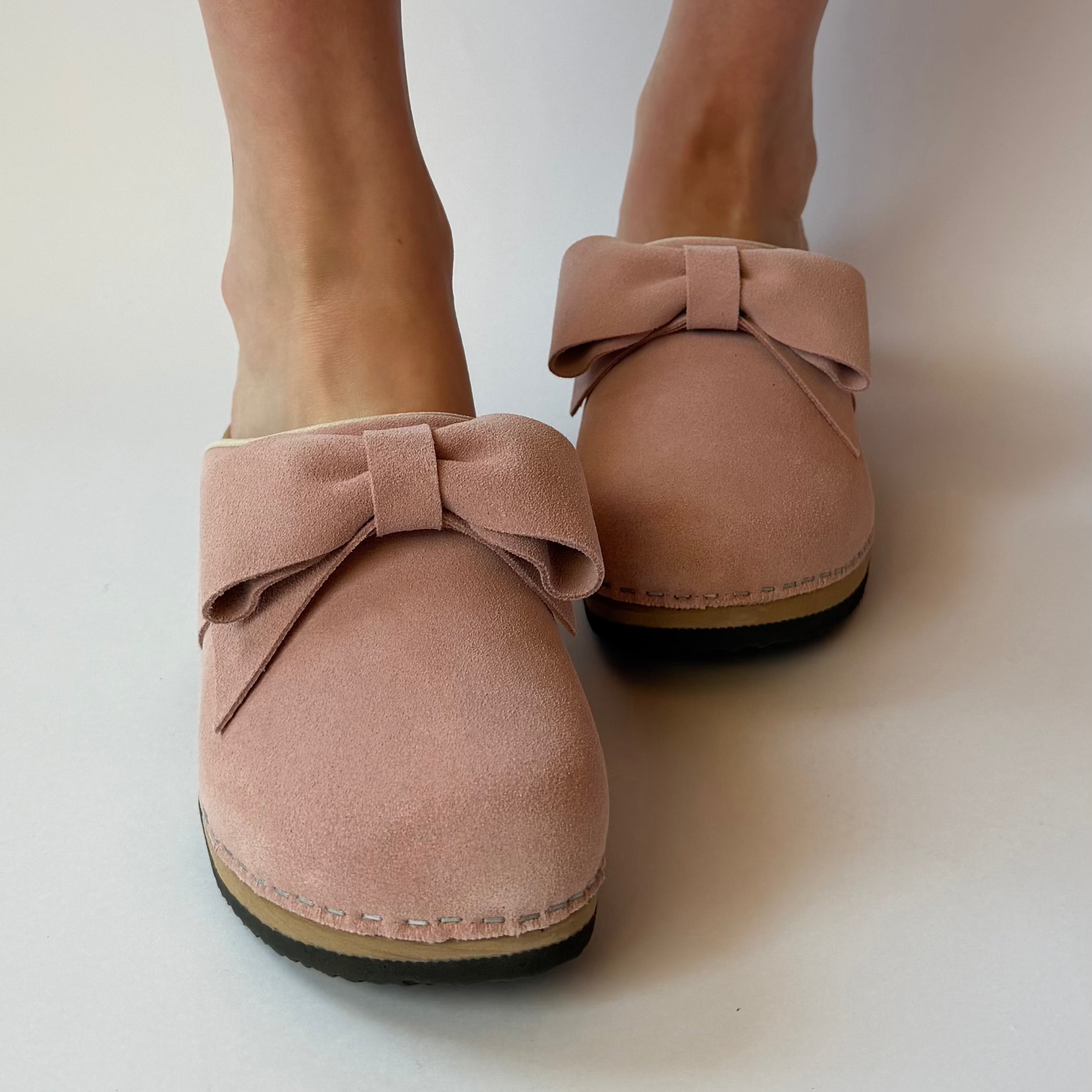 Embla Bow | Lily Rose Suede