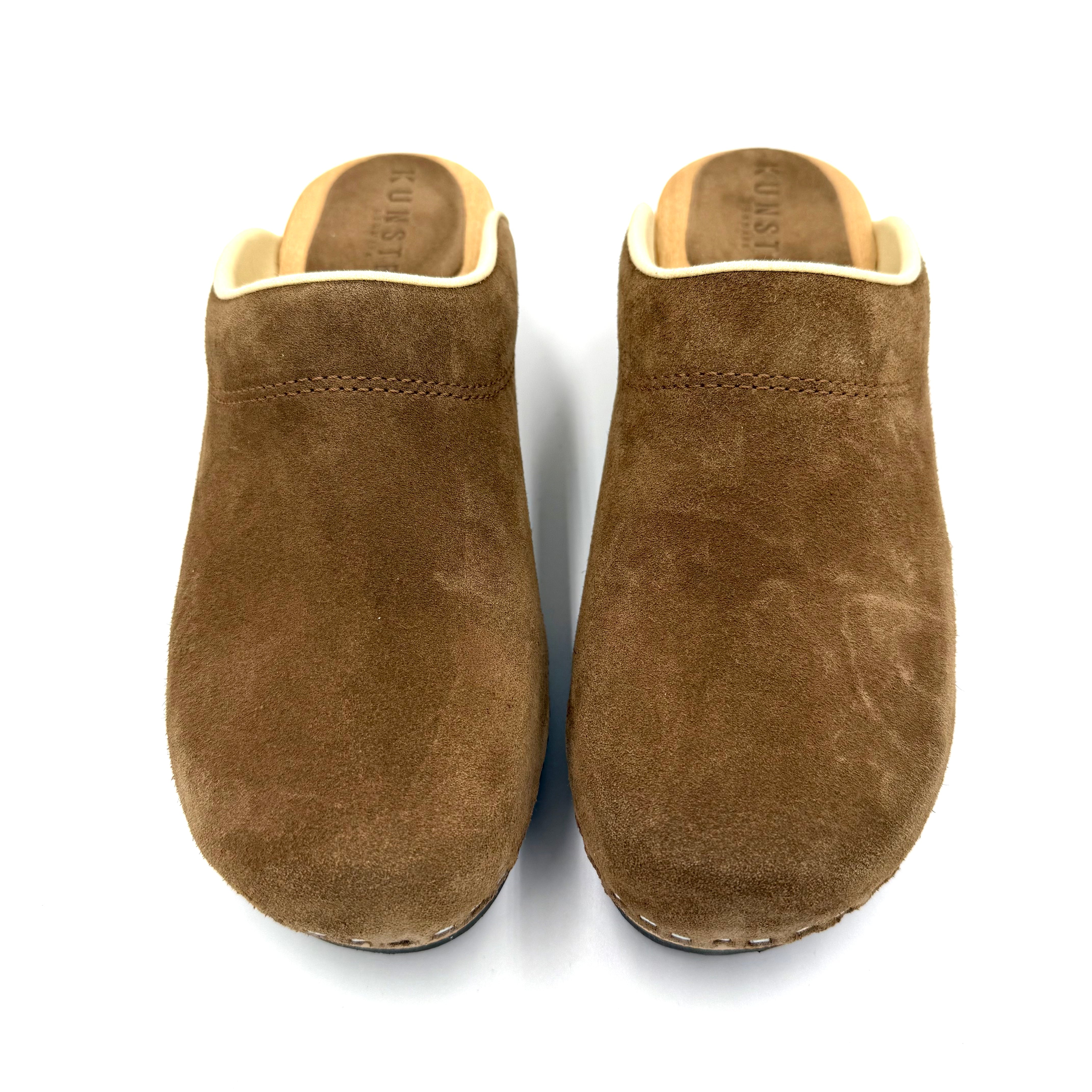 Ask I Umber Suede