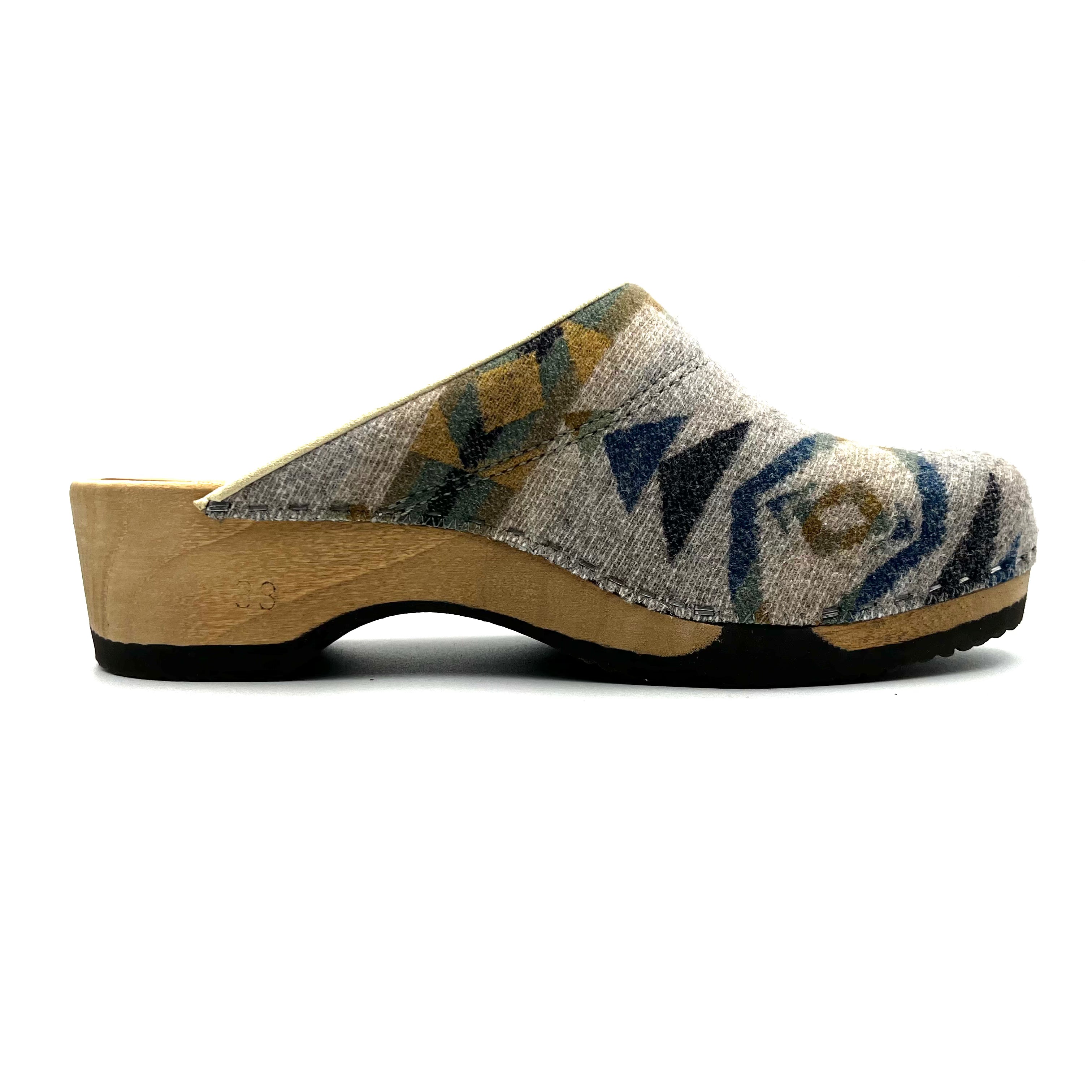 STUDIO SALE | Canyon Creek EU38/US8