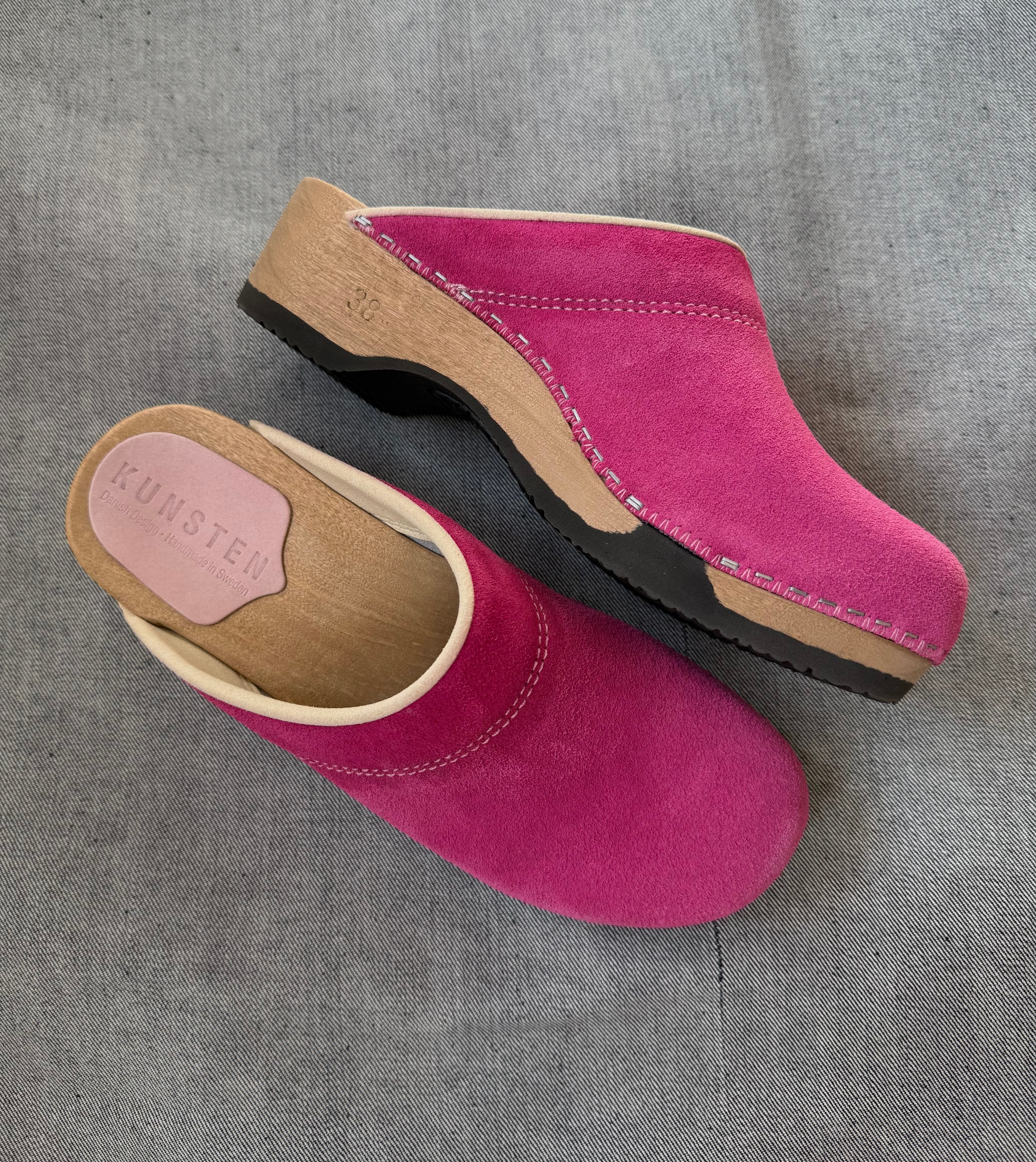 Embla I Pink Suede