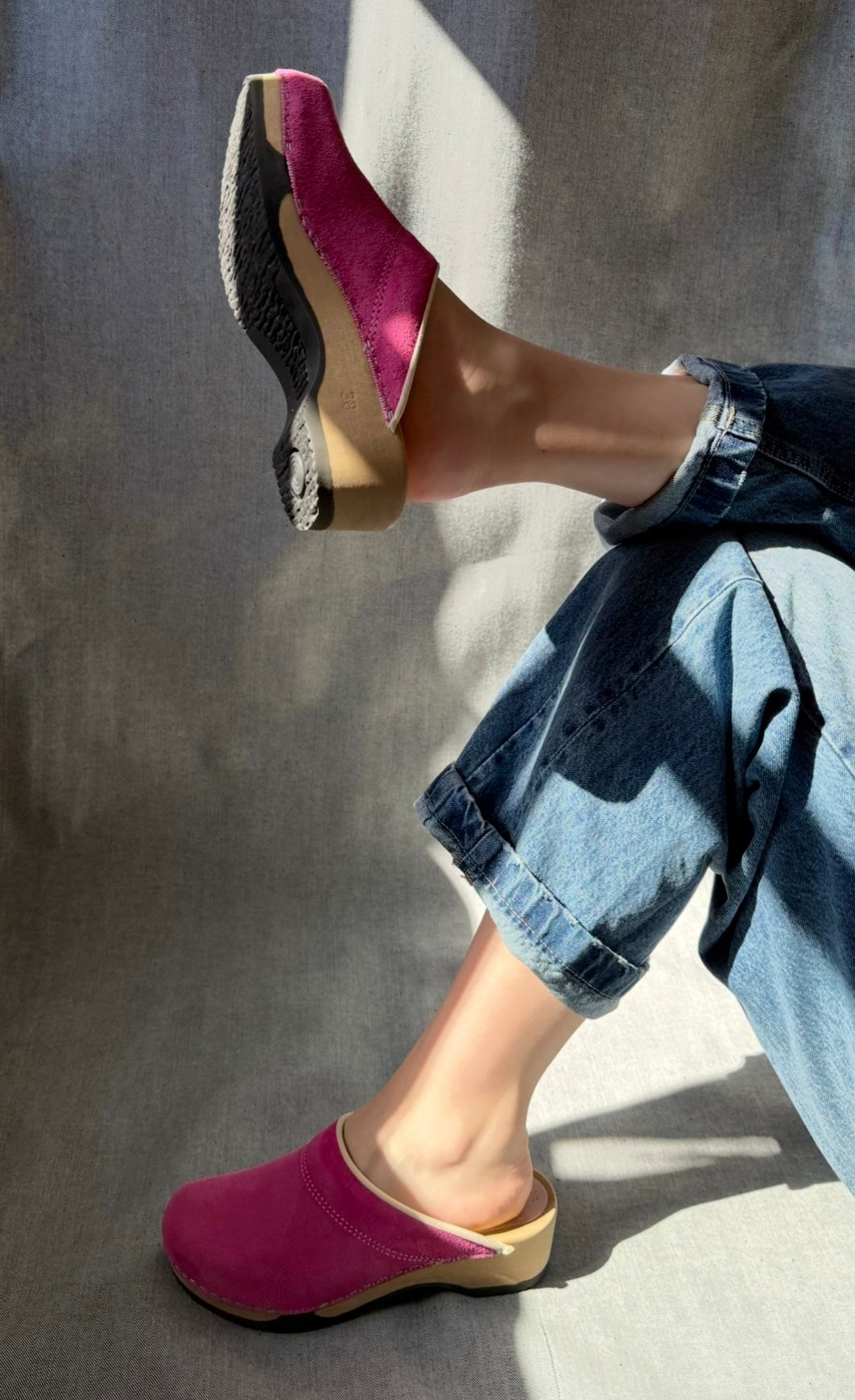 Embla I Pink Suede