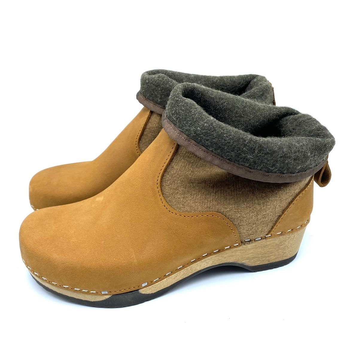 Holly | Camel / Olive Pure Virgin Wool