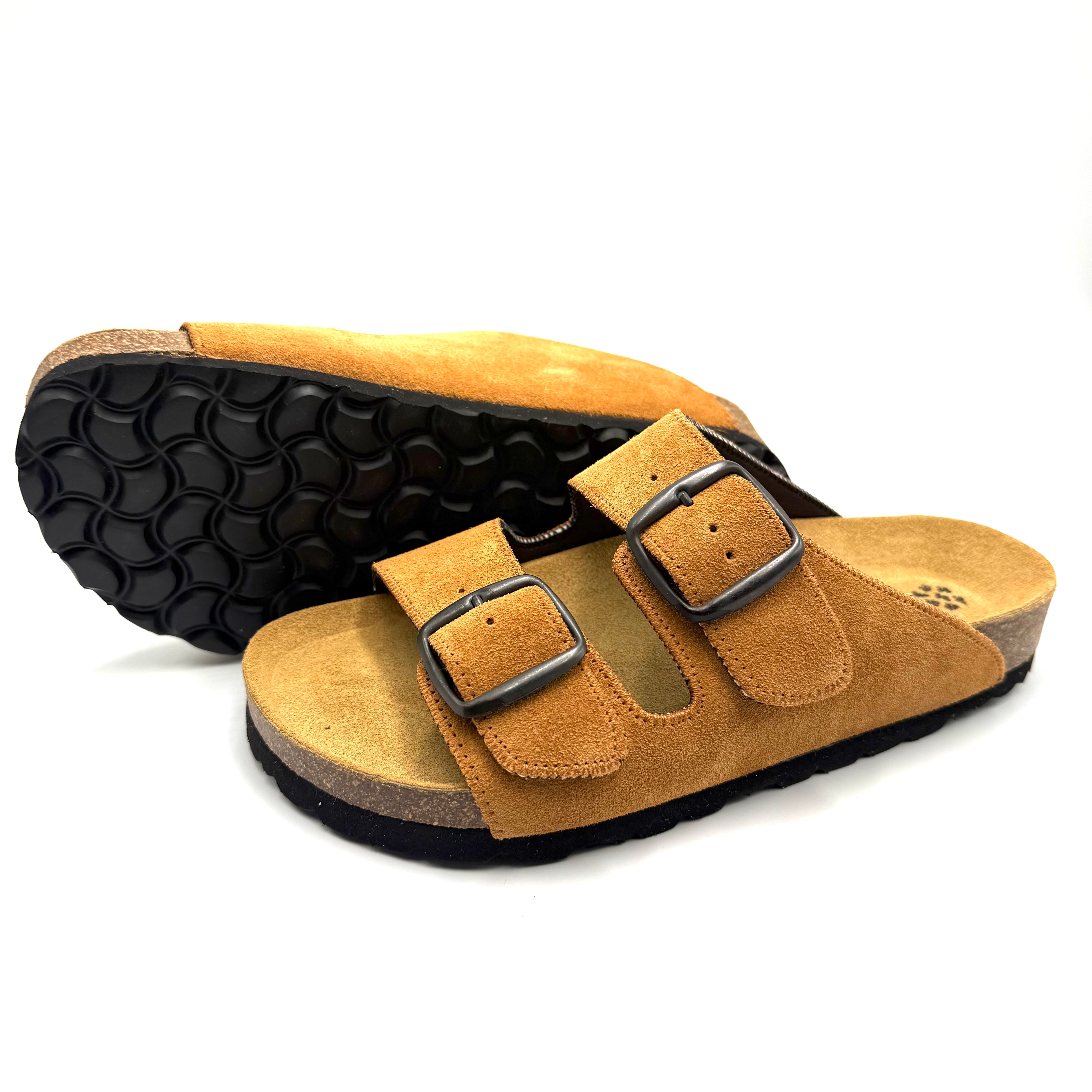 Thora I Havtora Suede