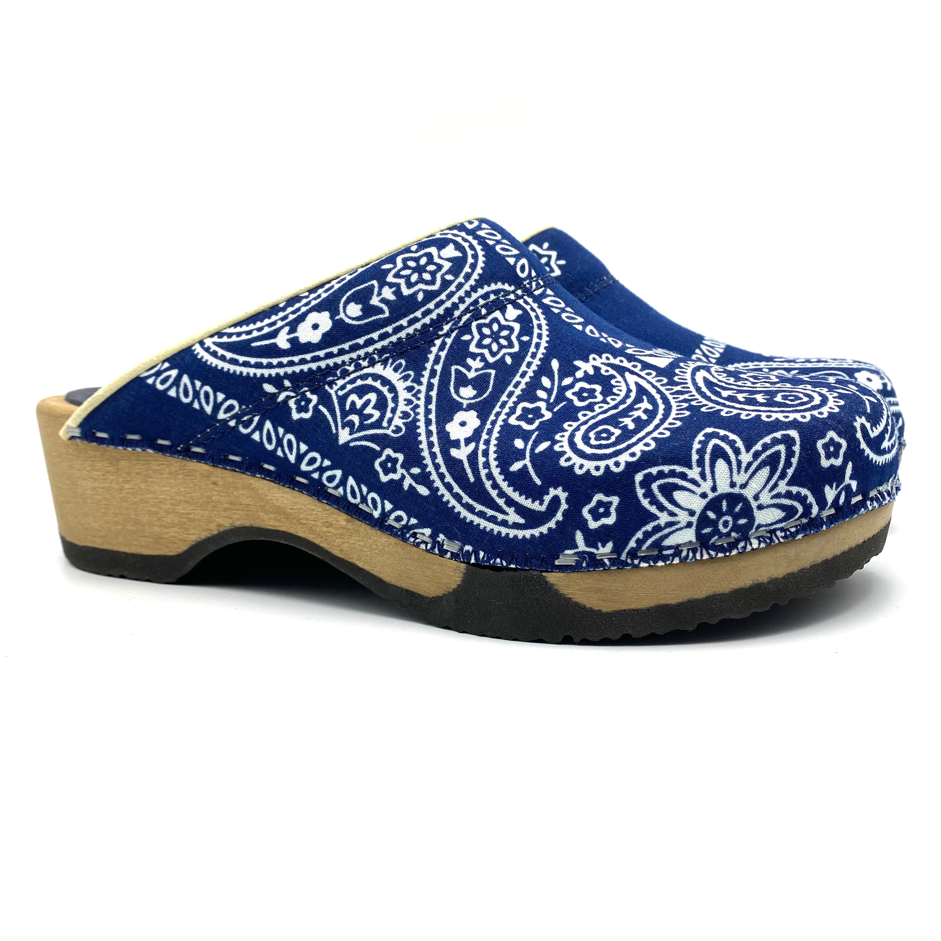 STUDIO SALE I Embla Navy Bandana