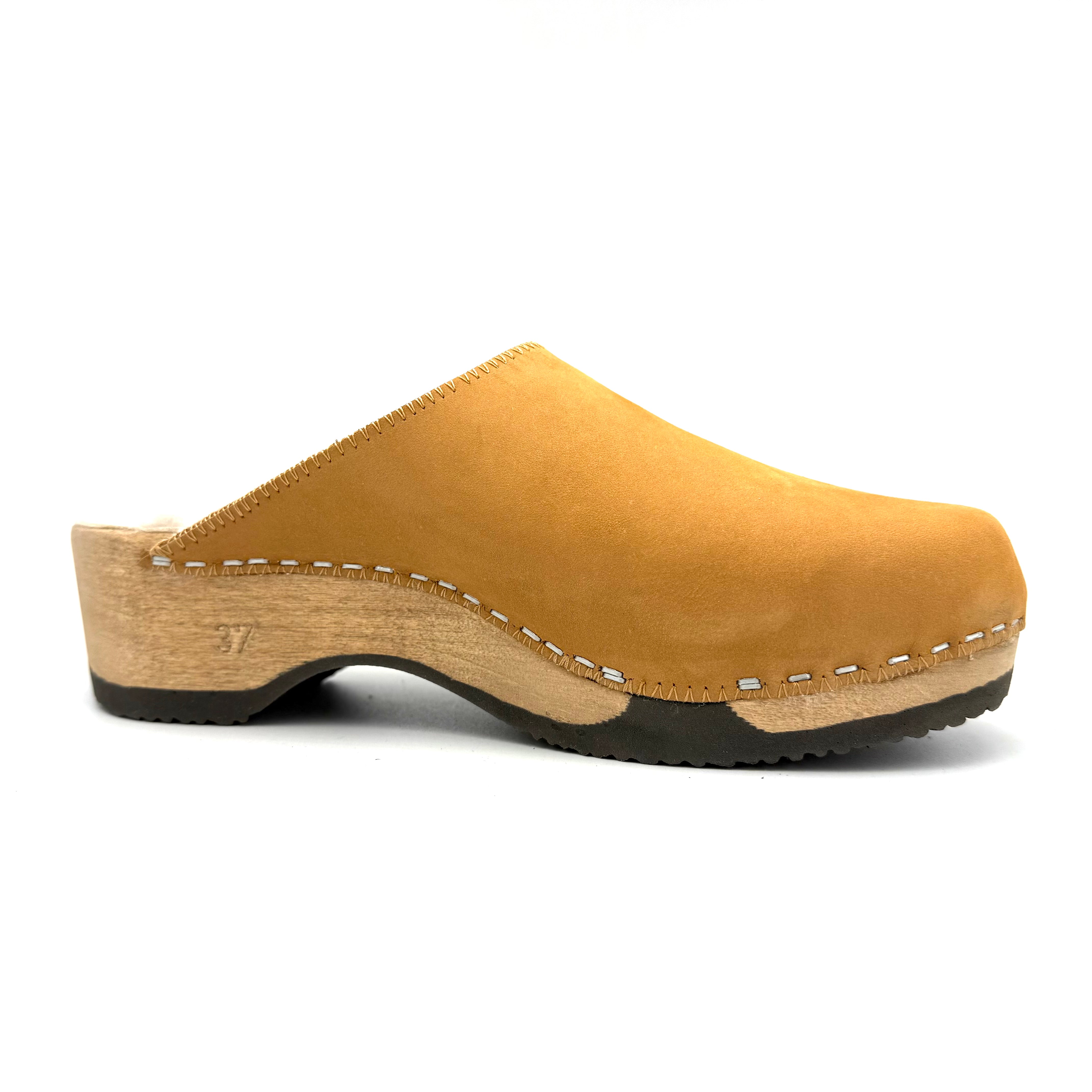 Embla I Honey Nubuck x Pure Lambswool
