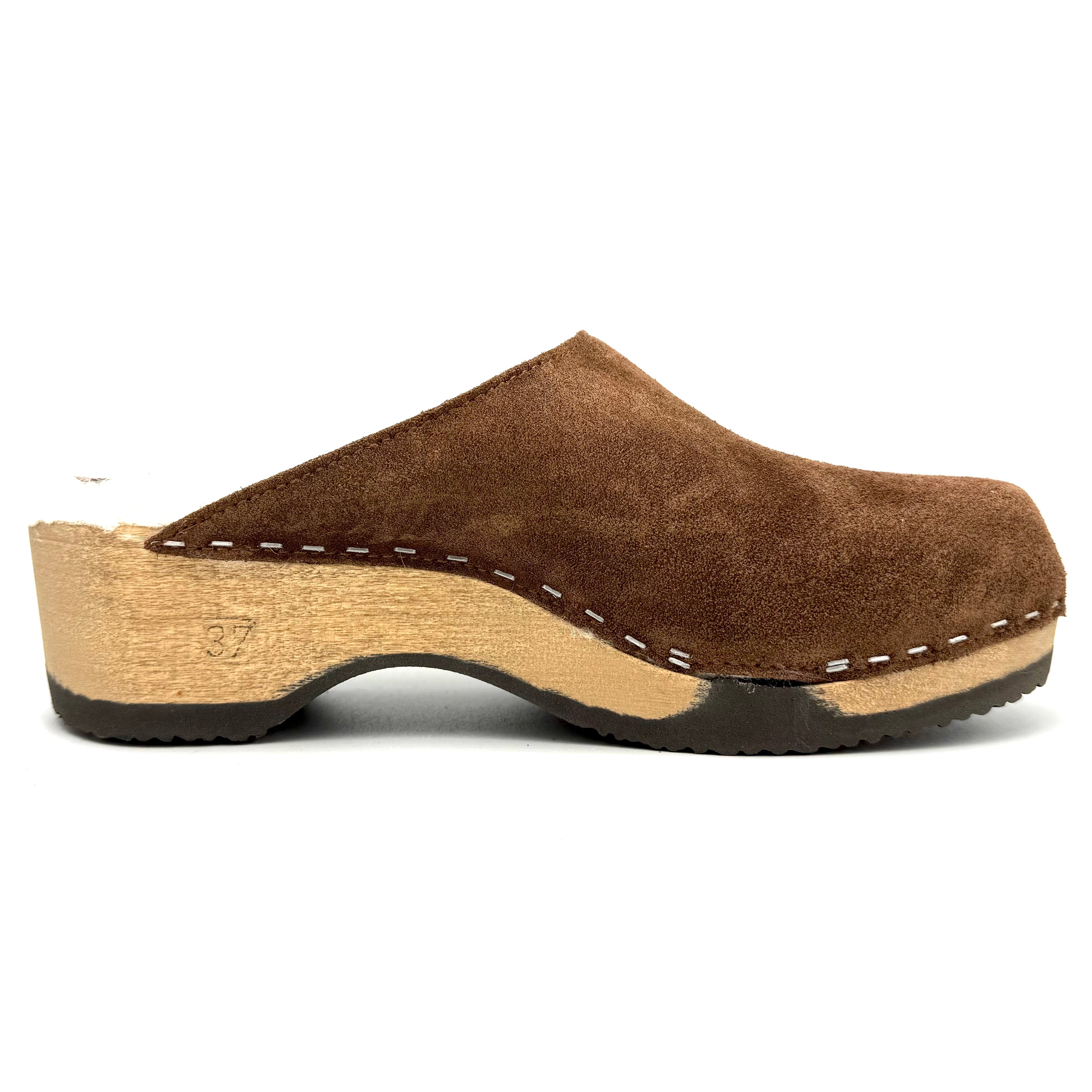 Embla I Chocolate Suede x Pure Lambswool