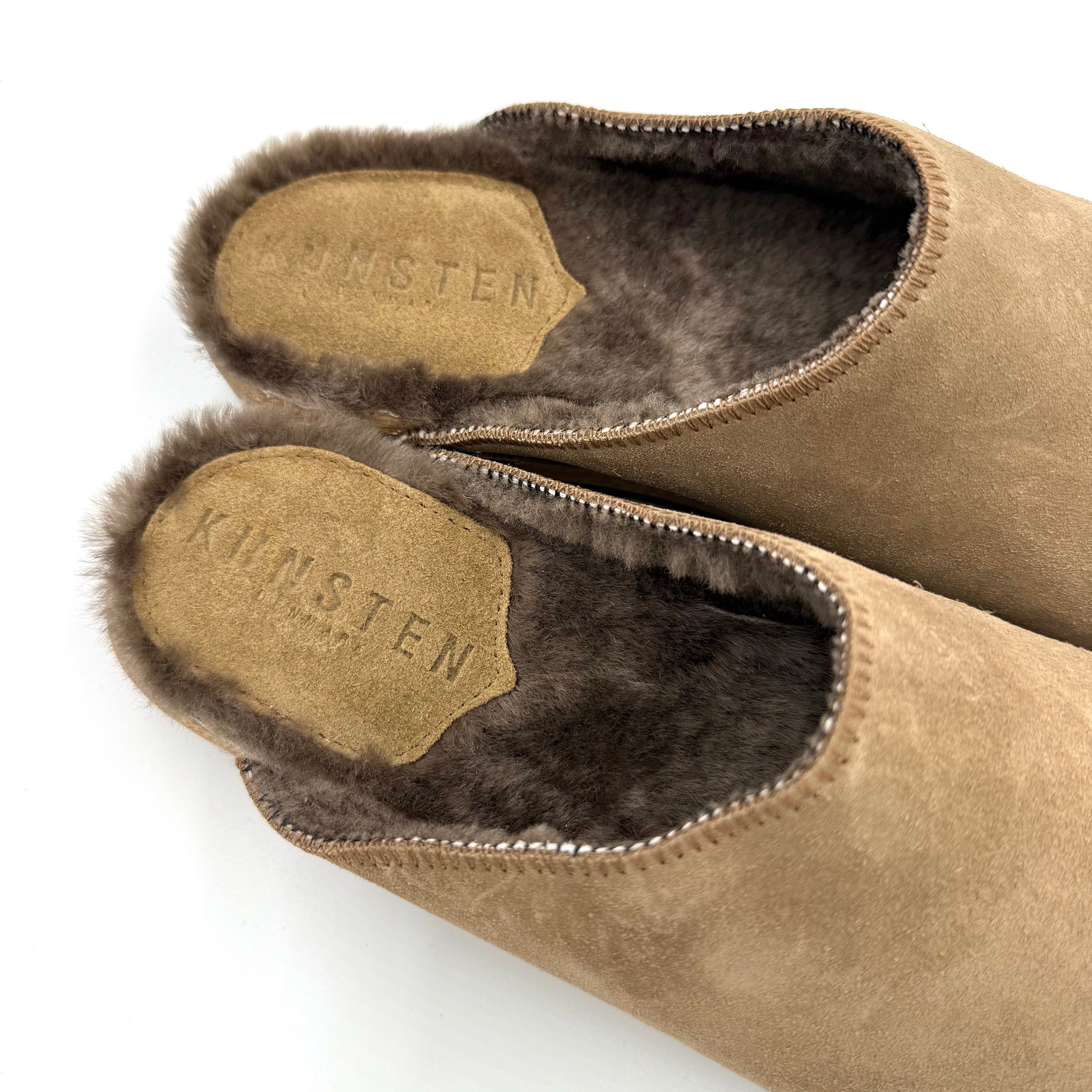 Ella I Umber Suede x Pure Lambswool