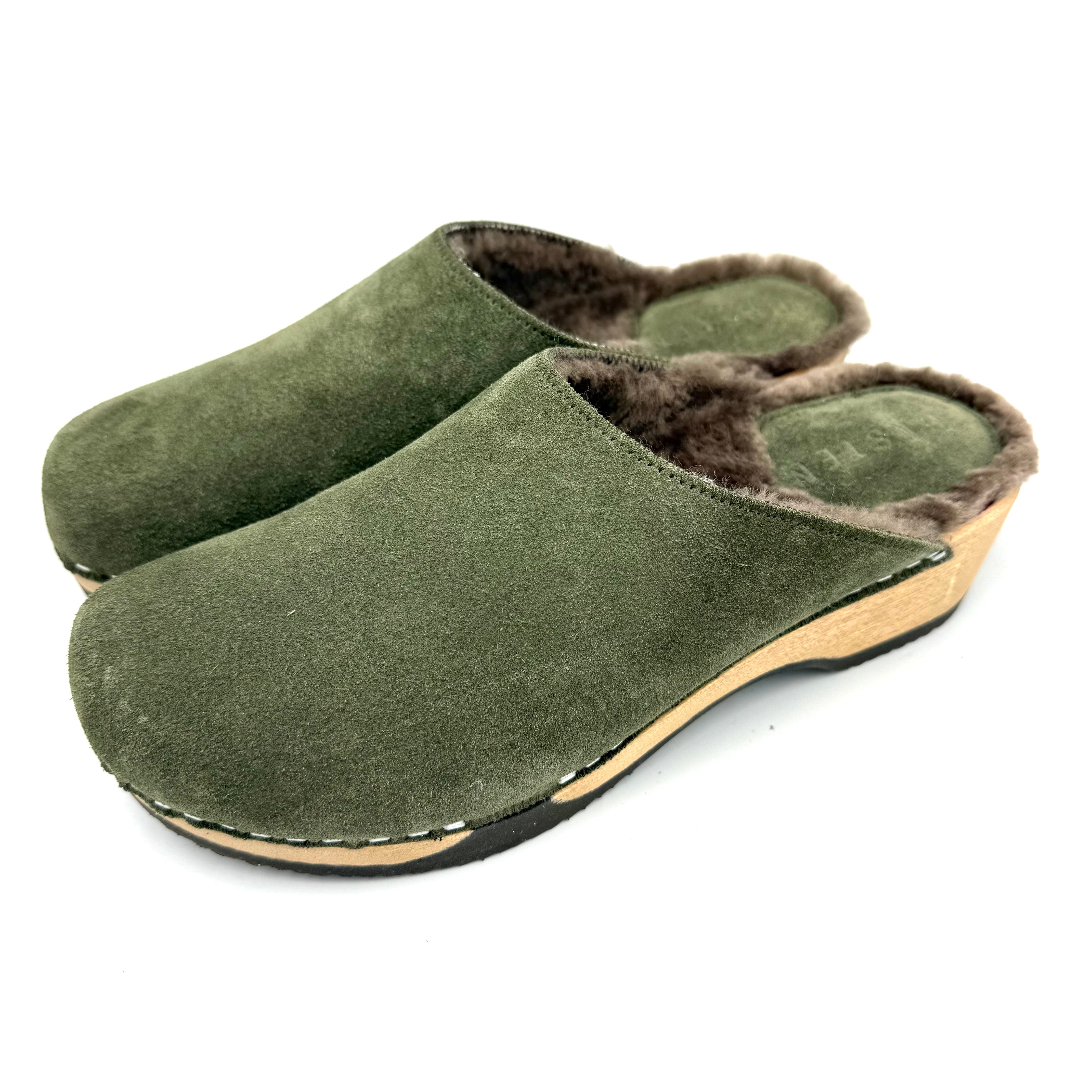 STUDIO SALE I Embla Hunter Shearling EU40/US10