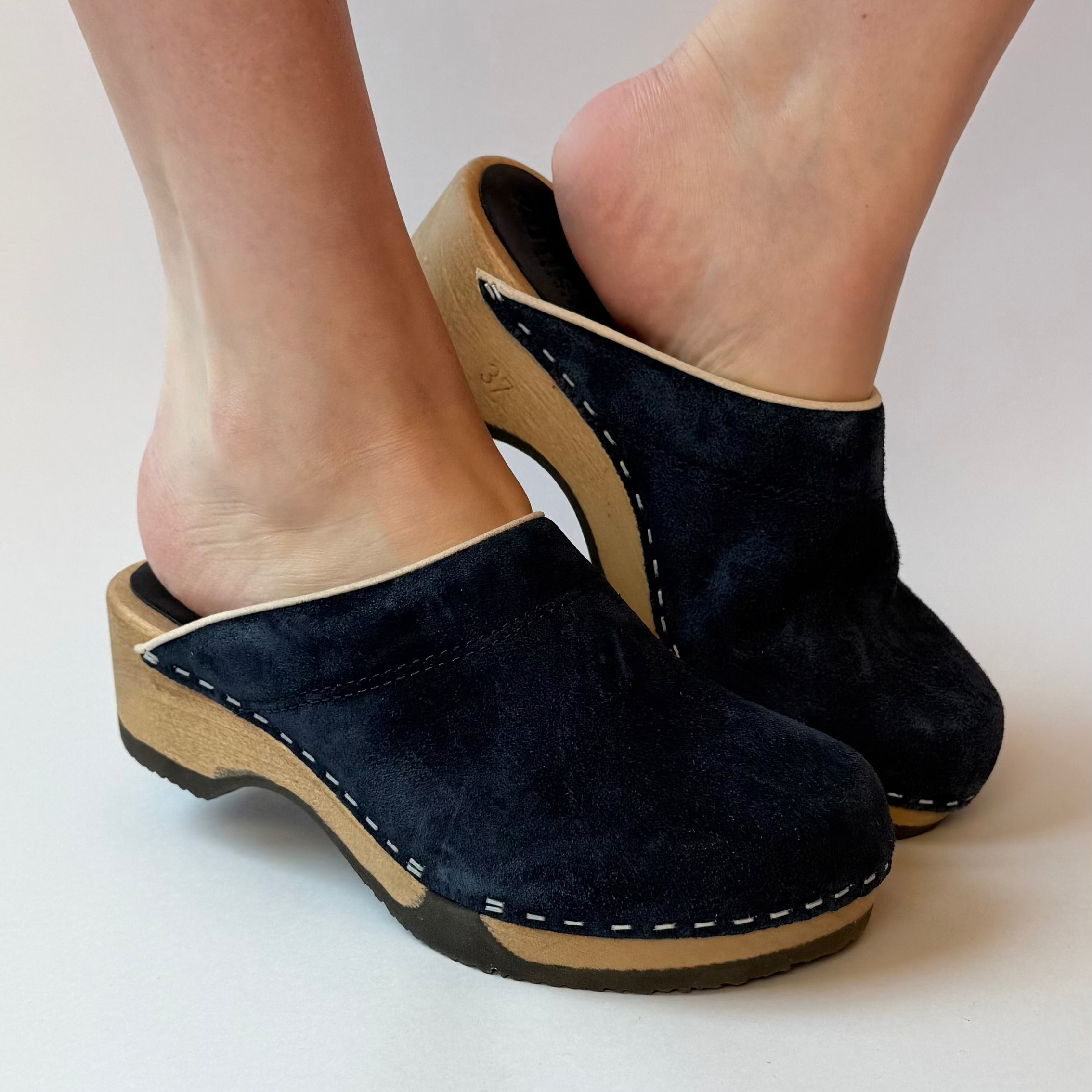 Embla | Midnight Navy Suede