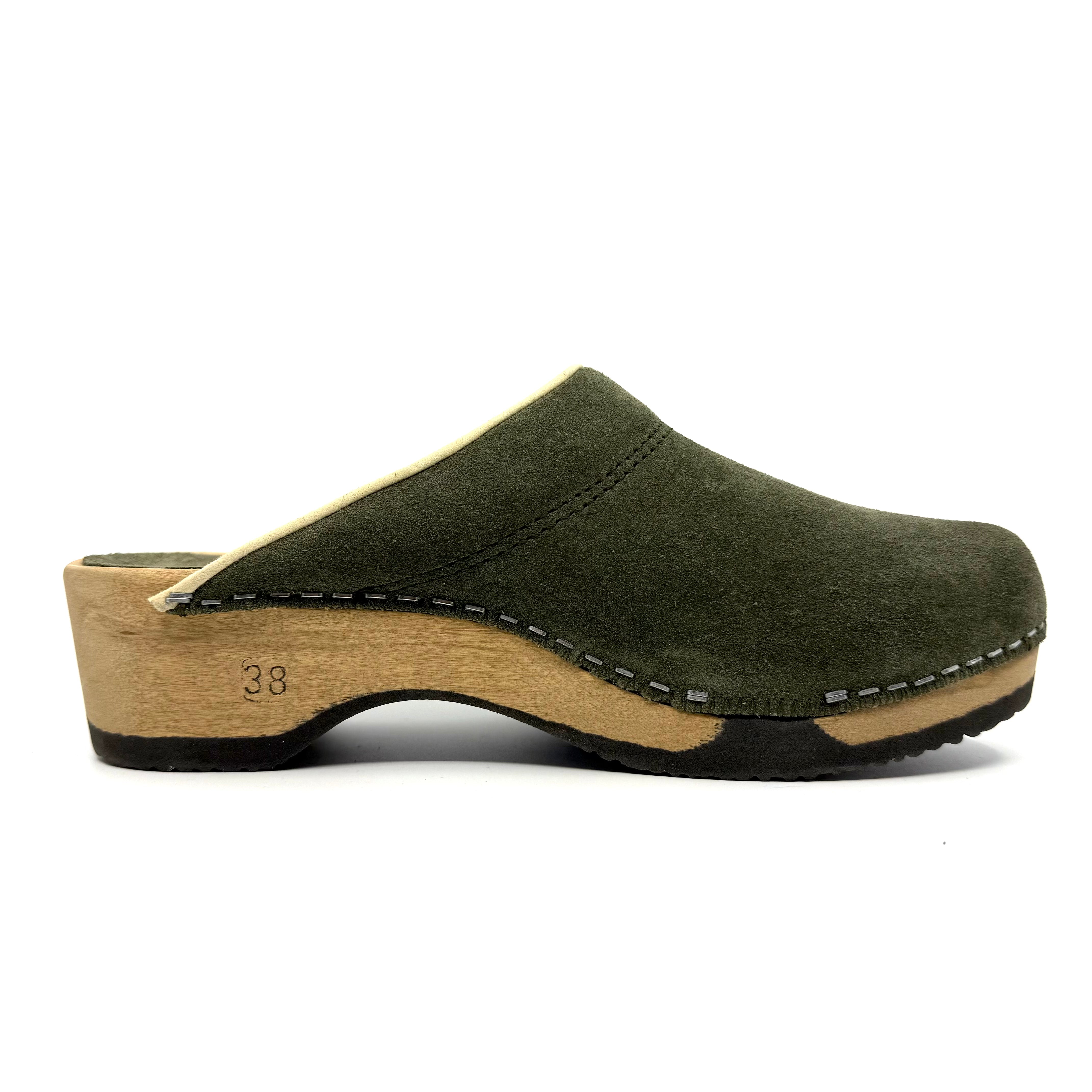 STUDIO SALE I Embla Hunter US 10