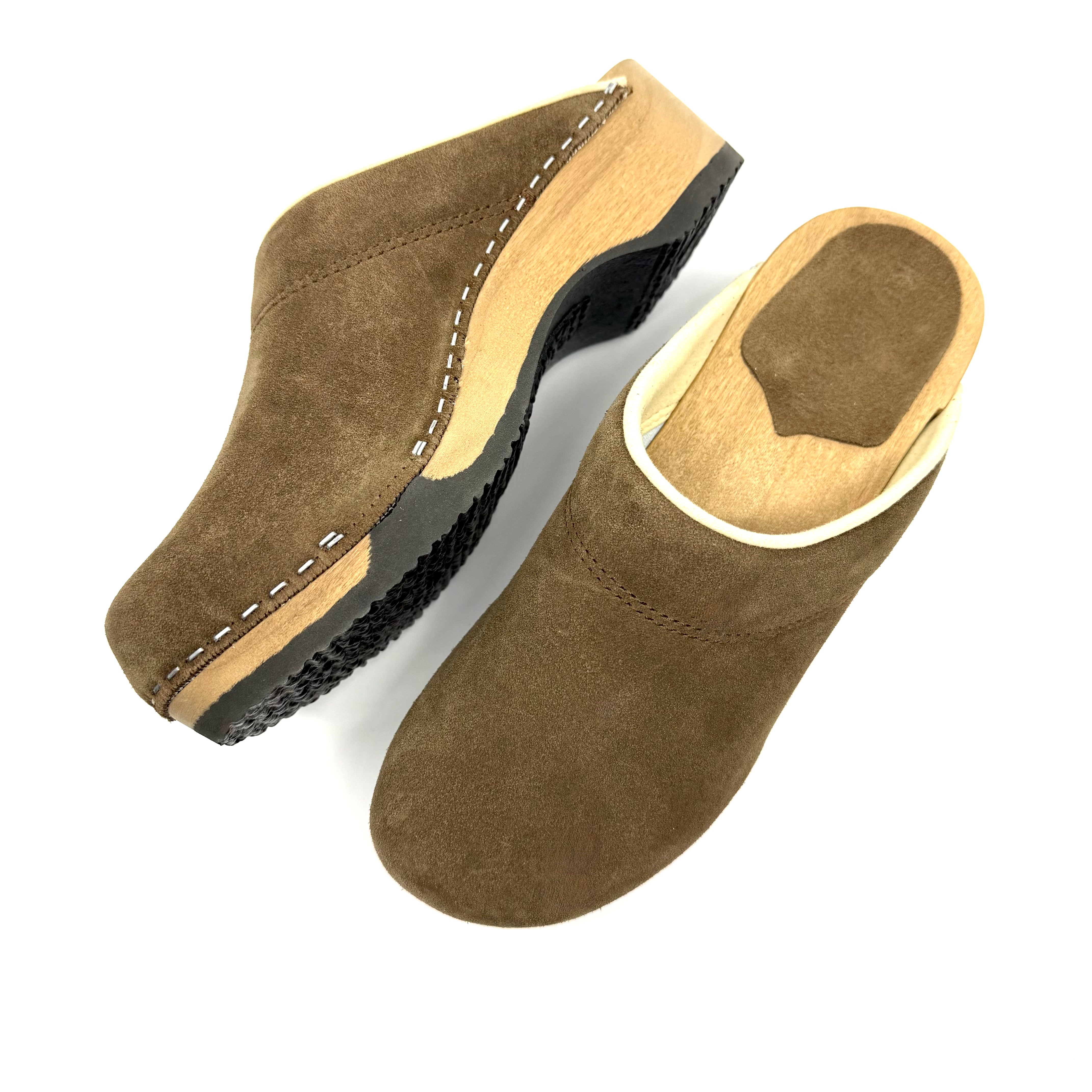 STUDIO SALE I Embla Umber US 9