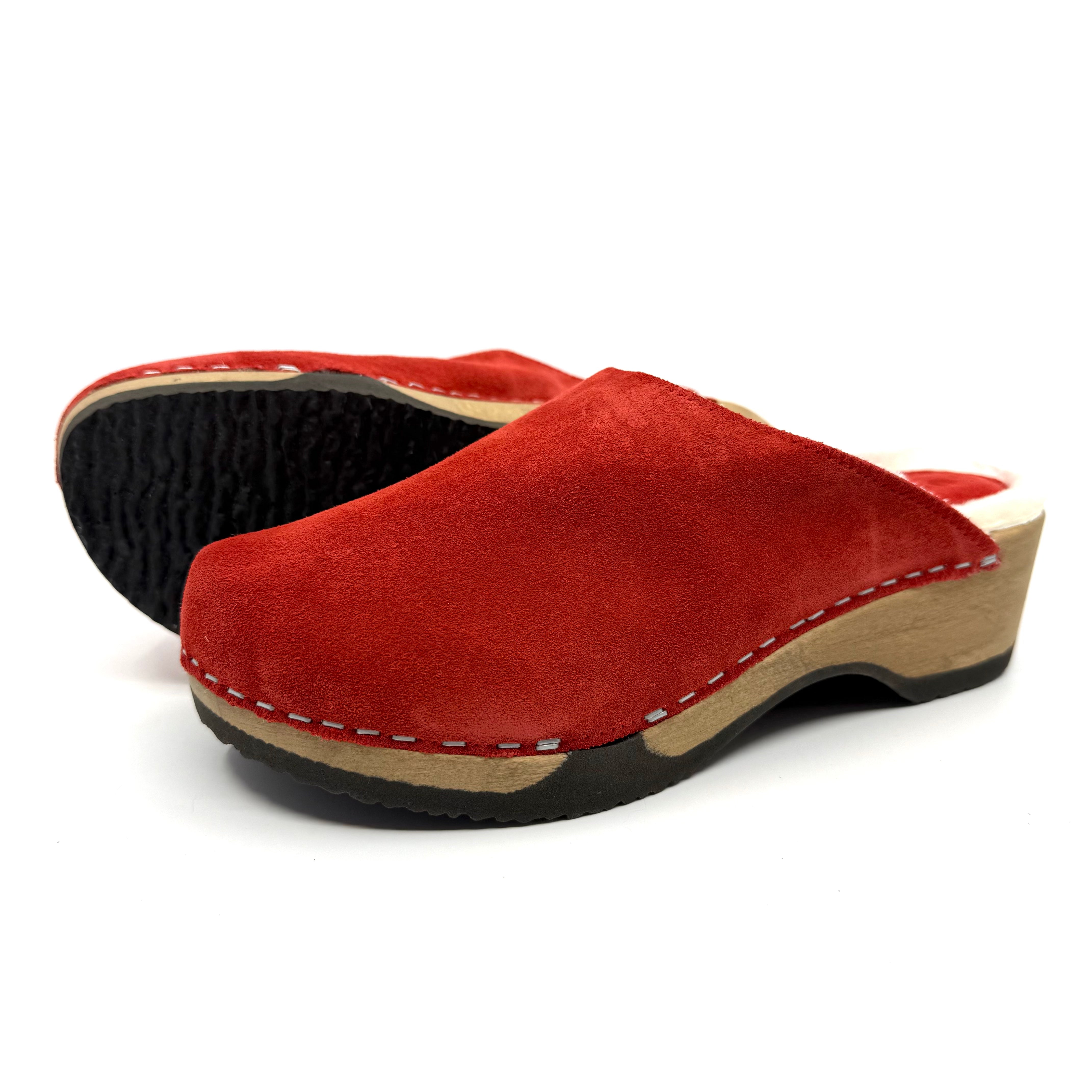 Embla I Postkasse Rød Suede x Lambswool Shearling